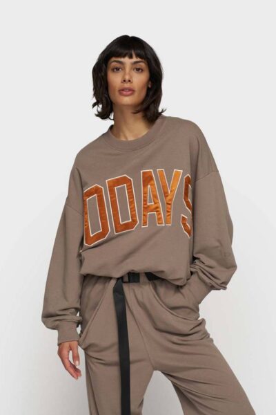 Baseball sweater moonrock 10 DAYS