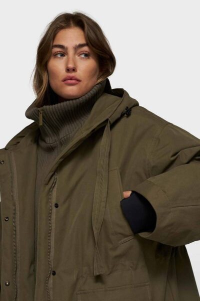 The royal parka dark olive 10 DAYS