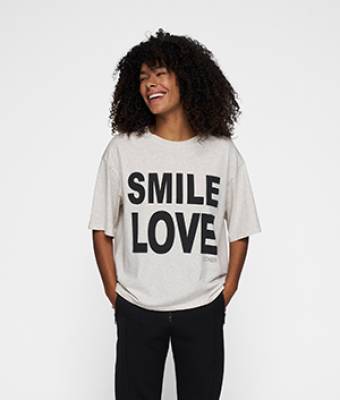 Statement tee smile love soft white melee 10 DAYS