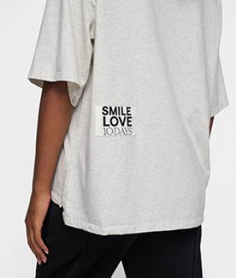 Statement tee smile love soft white melee 10 DAYS