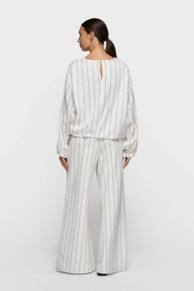 Batwing top ecru 10 DAYS