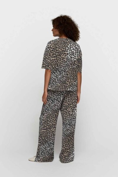 Soft scuba tee leopard ecru 10 DAYS