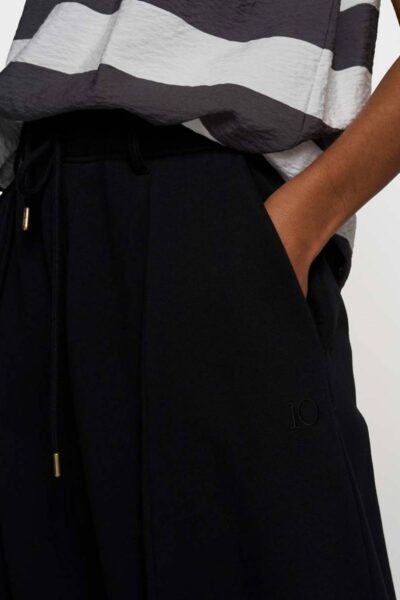 Bar piece pants 10 DAYS