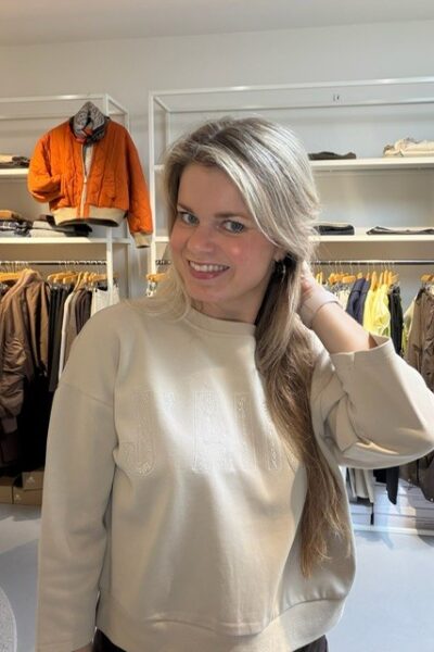 Elan sweater embroidery off white Aimee The Label
