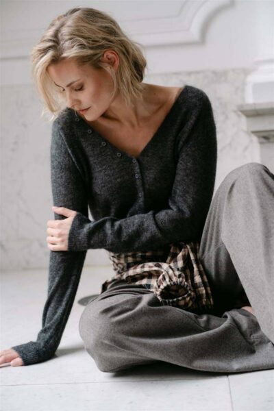 Haarlem cardigan antracite Aimee The Label