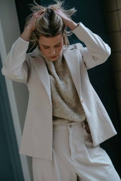 Rio ribcord blazer off white Aimee The Label