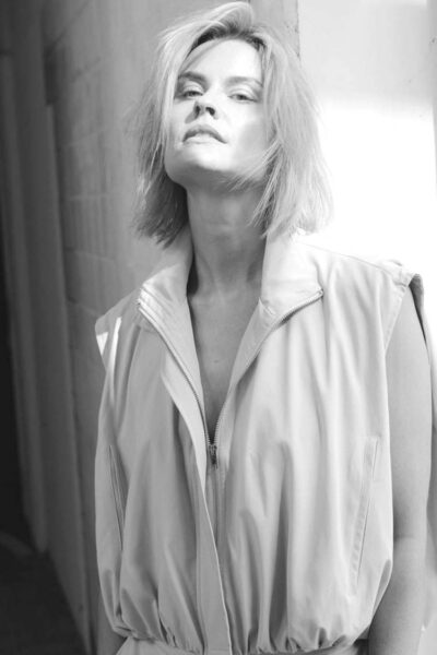 Lowen waistcoat sand Aimee The Label