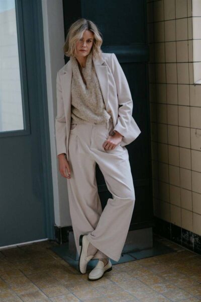 Loira waistcoat sand melange Aimee The Label