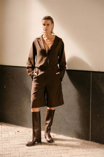 Annemijn city short brown Aimee The Label