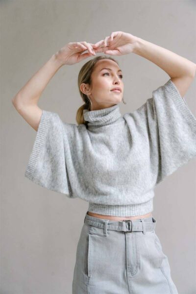 Clipo knitted sweater light grey Aimee The Label