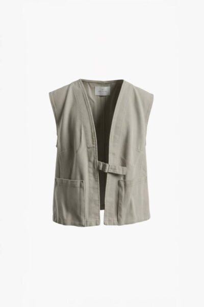 Roseline waistcoat beige jeans Aimee The Label