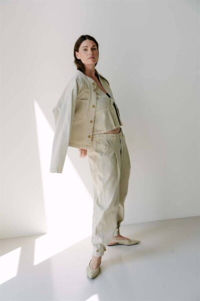 Yelena jeans beige Aimee The Label