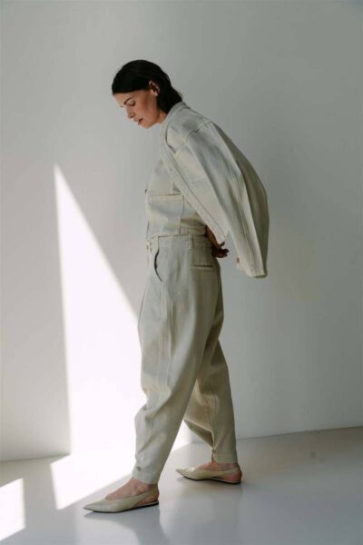 Yelena jeans beige Aimee The Label