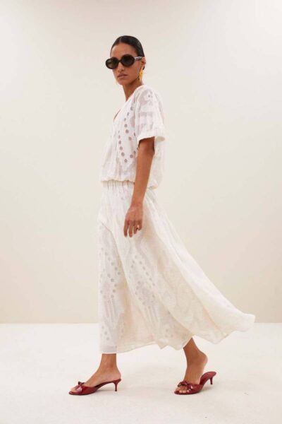 Mabel mist blouse cream By-Bar Amsterdam