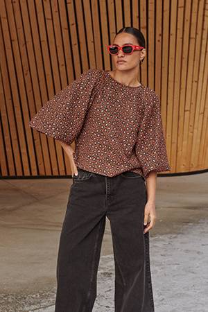 Zasu jacquard blouse brown panter By-Bar Amsterdam