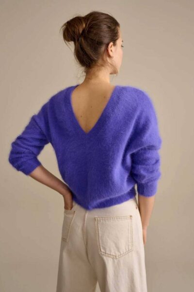 Datev22 knitwear iris bloom Bellerose