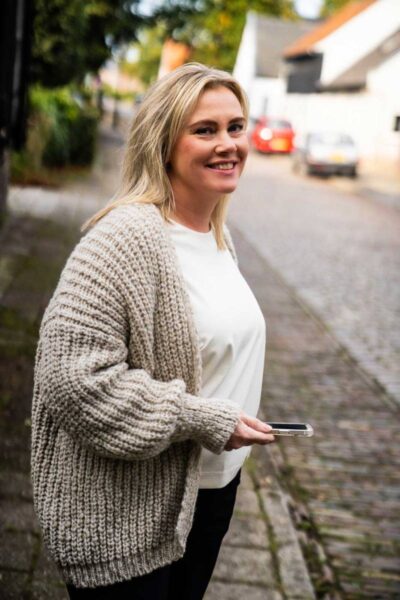 Stella cardigan sand Knit-ted