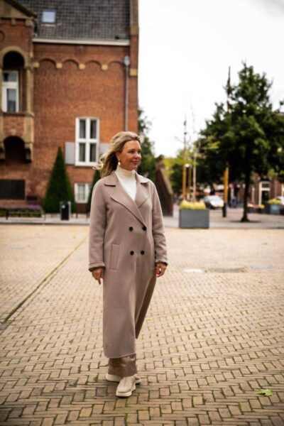 Lara coat taupe Knit-ted