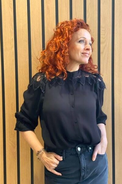 Lilli katanas shirt black Bruuns Bazaar