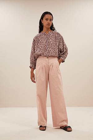 Lucy ceetah blouse pink print By-Bar Amsterdam