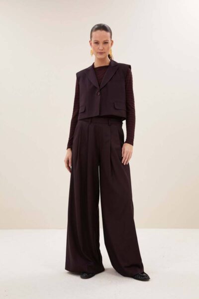 Bobi gilet dark wine By-Bar Amsterdam