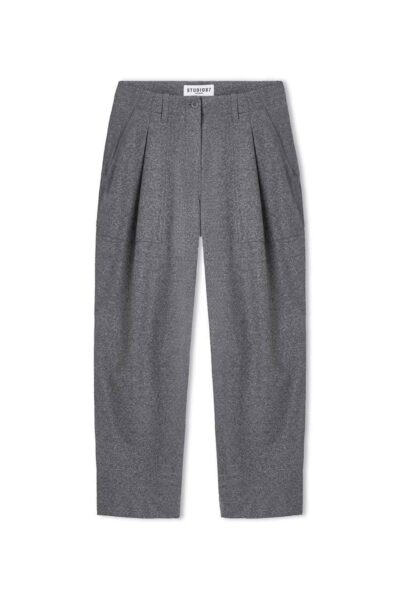 October Studio87 jersey light grey mel. Cambio