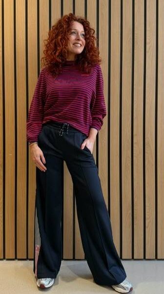 Amelia galon black indigo blue Cambio