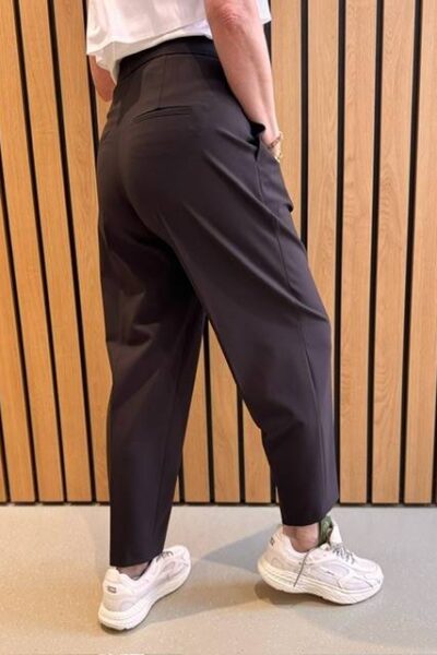 Elaine pleat high performance dark ebony Cambio