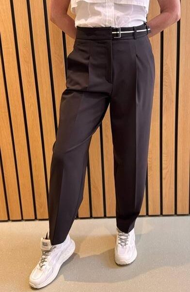 Elaine pleat high performance dark ebony Cambio