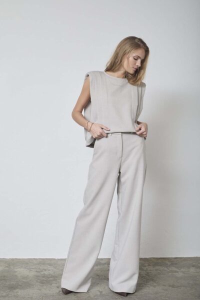 Mava padded pleat top bone Co’Couture