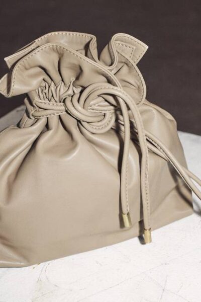 Phoebe mini tie bag marzipan Co’Couture