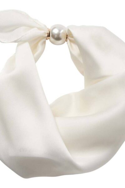 Pearl scarf off white Co’Couture