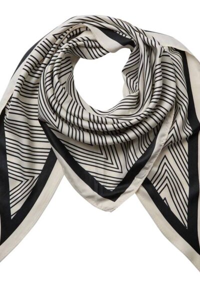 Sisu scarf off white Co’Couture