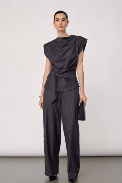 Elora check pleat top dark grey Co’Couture