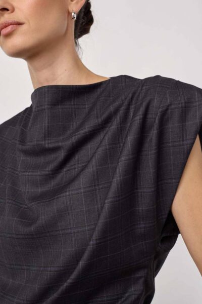 Elora check pleat top dark grey Co’Couture