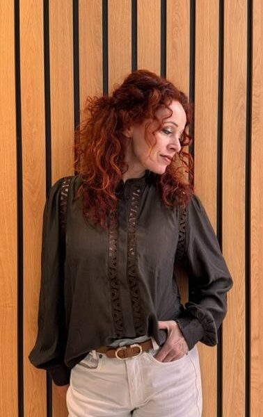 Aila lace shirt mocca Co’Couture