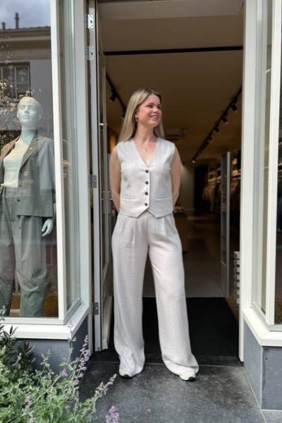 Eva pleat pant walnut Co’Couture