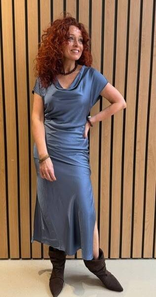 Idun wing dress dusty blue Co’Couture