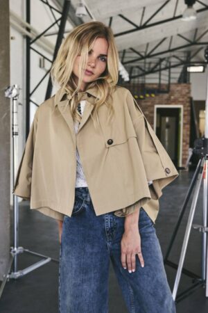 Francis crop cape jacket khaki Co'Couture