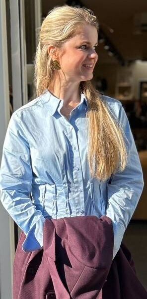 Poppy pleat waist shirt pale blue Co’Couture