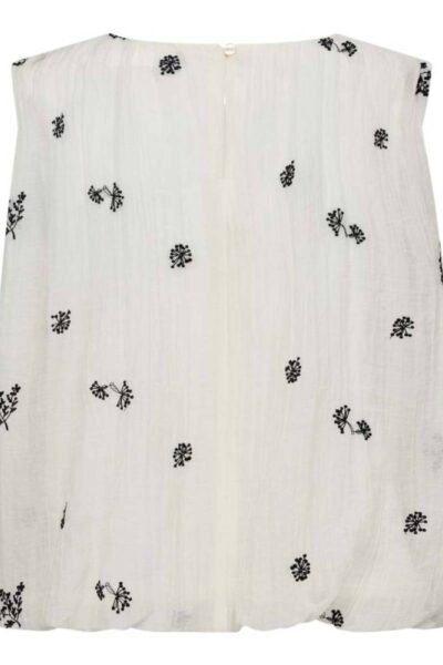 Colleen balloon top of white Co’Couture