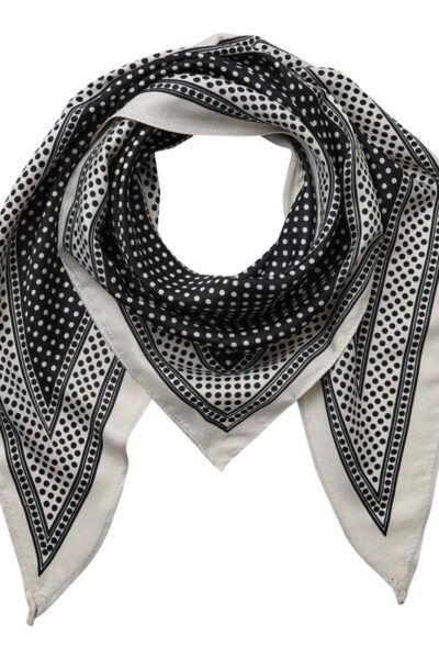 Sisu scarf black Co’Couture