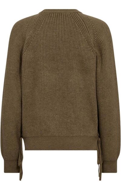 Row braid string knit army Co’Couture