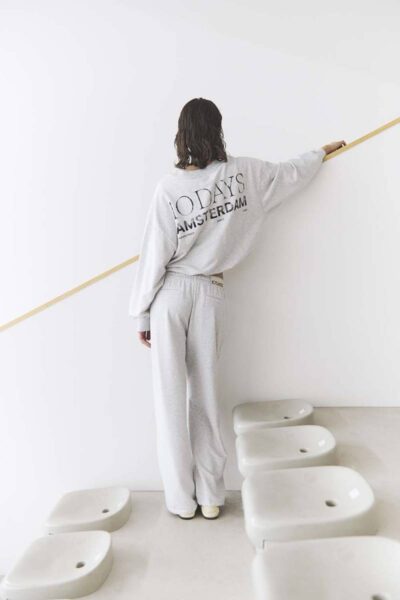 Pleated sweater back stamp white/grey 10 DAYS