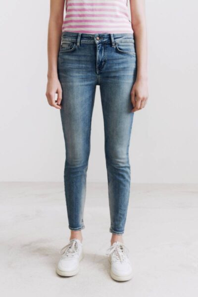 Need blue jeans Drykorn Womenswear