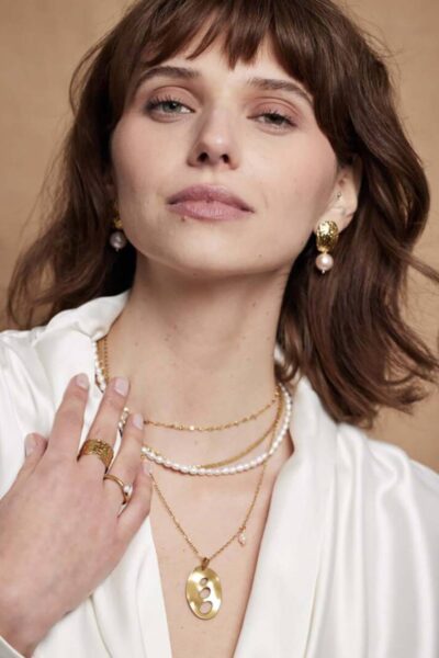 Ketting met organische hanger open Ellen Beekmans