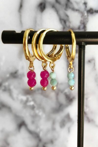 Oorringetjes 2 gemstones fel roze Ellen Beekmans
