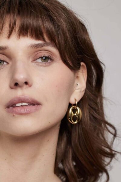 Oorbellen open ovale hanger goud Ellen Beekmans