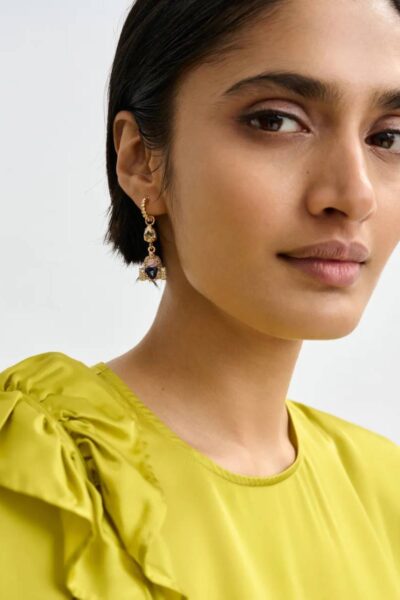 Jessika earrings with charm C1 fire glow Essentiel