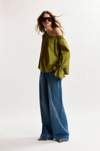 Jofie off shoulder top avocado Essentiel